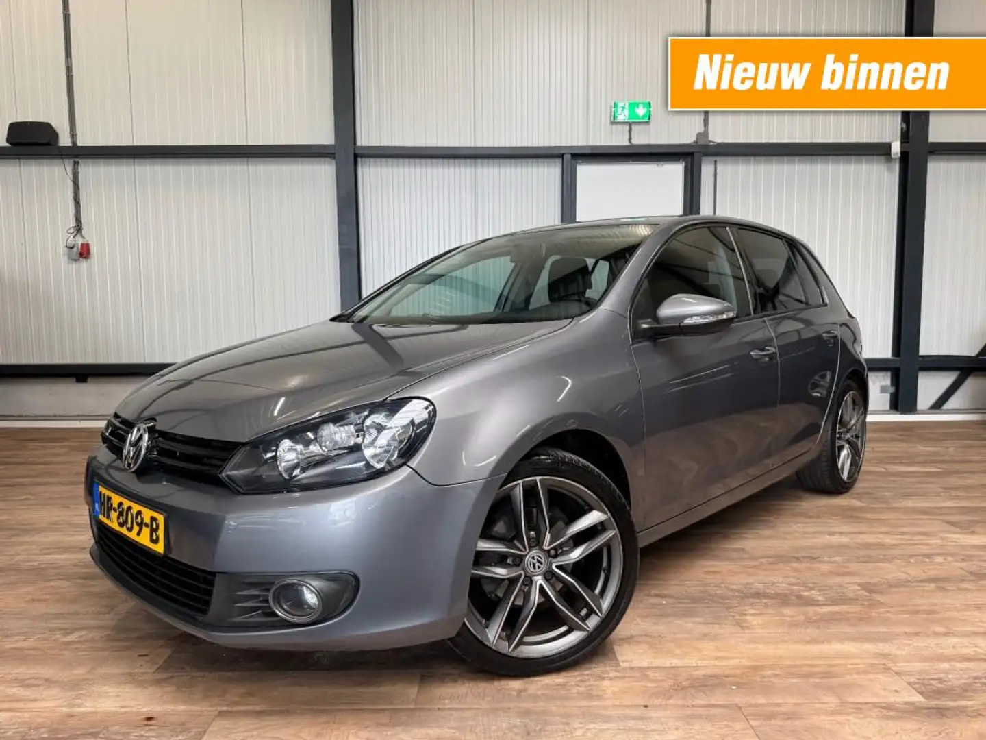 Volkswagen Golf 1.2 TSI 5DRS / LEDER / NAVIGATIE / ECC / NETTE STA Gris - 1