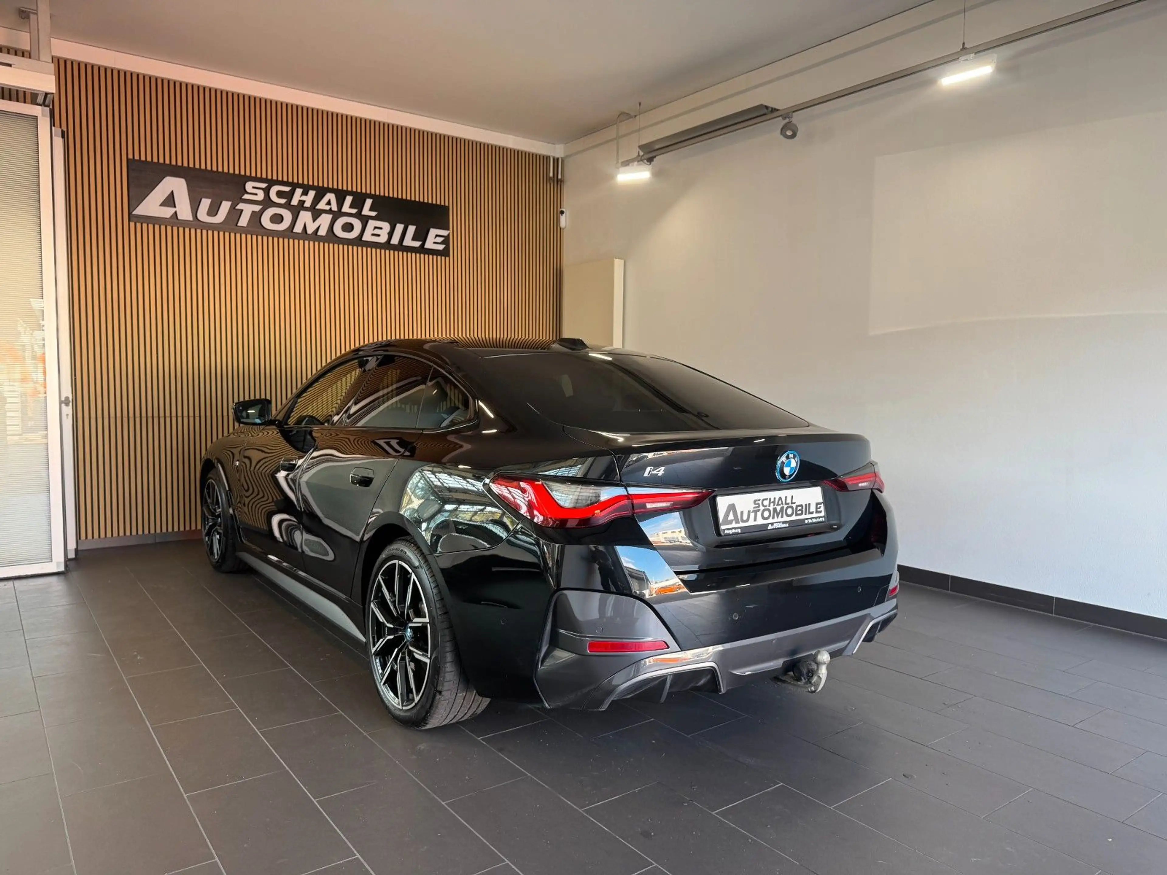 BMW i4 GC 35 *M-SPORT/DRV.-ASS-PRO/AHK/H&K/LASER/1HD — photo 6