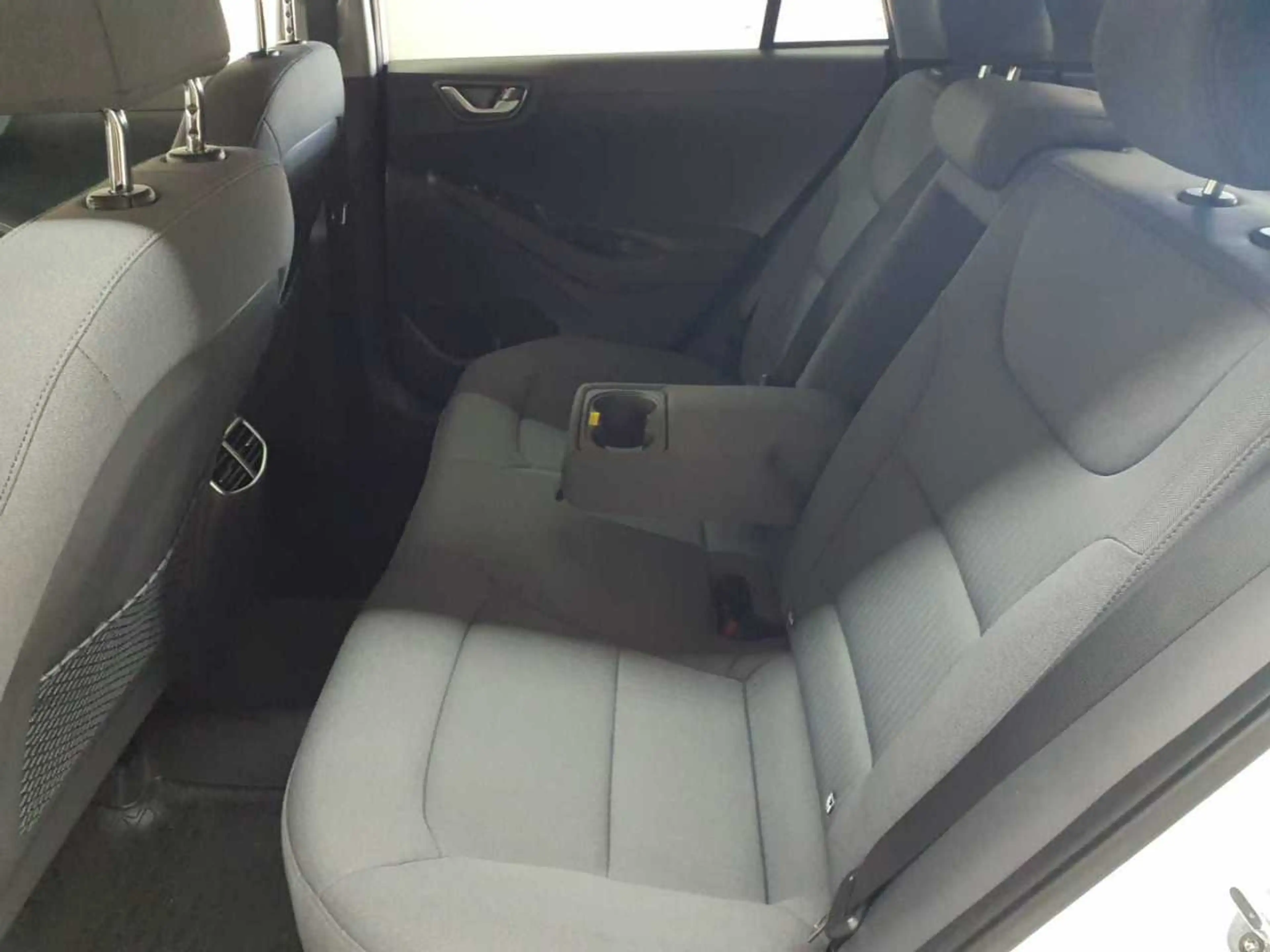 Hyundai IONIQ Elektro Style SoH 95,2% — photo 5