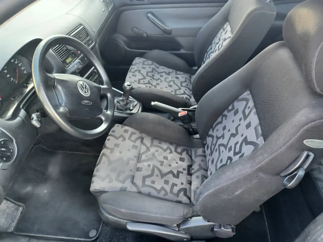 Volkswagen Golf 1.4i Base, foto 4