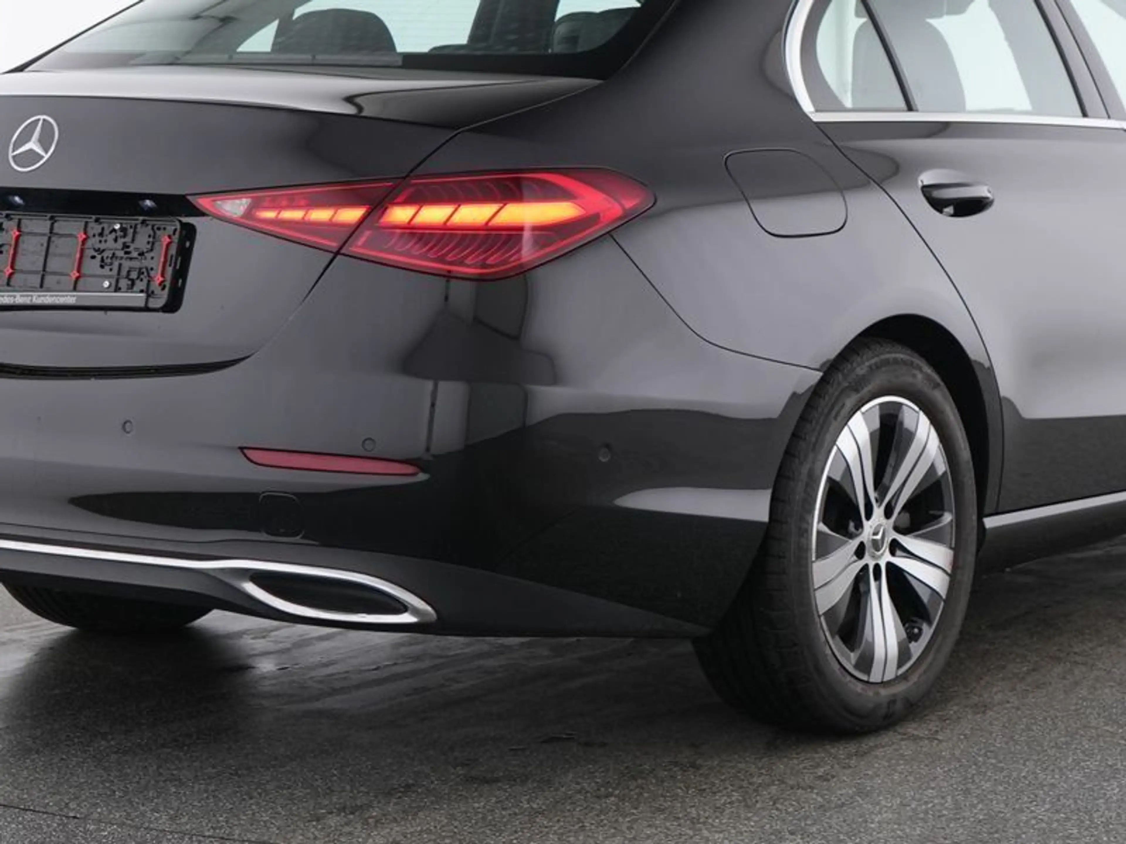 Mercedes-Benz C 180 AVANTGARDE-ADVANCED WINTER TOTWINKEL SPUR — photo 5