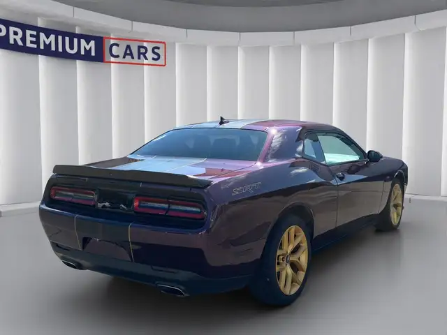 Dodge Challenger view 5