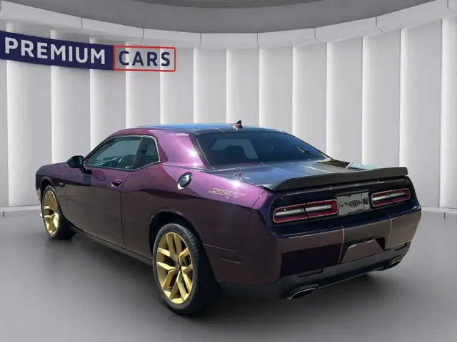 Dodge Challenger view 3