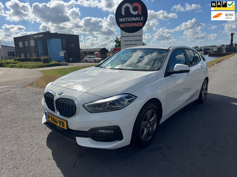 BMW 116 1-serie | 2022 | 116i Business Edition | APK | Vir