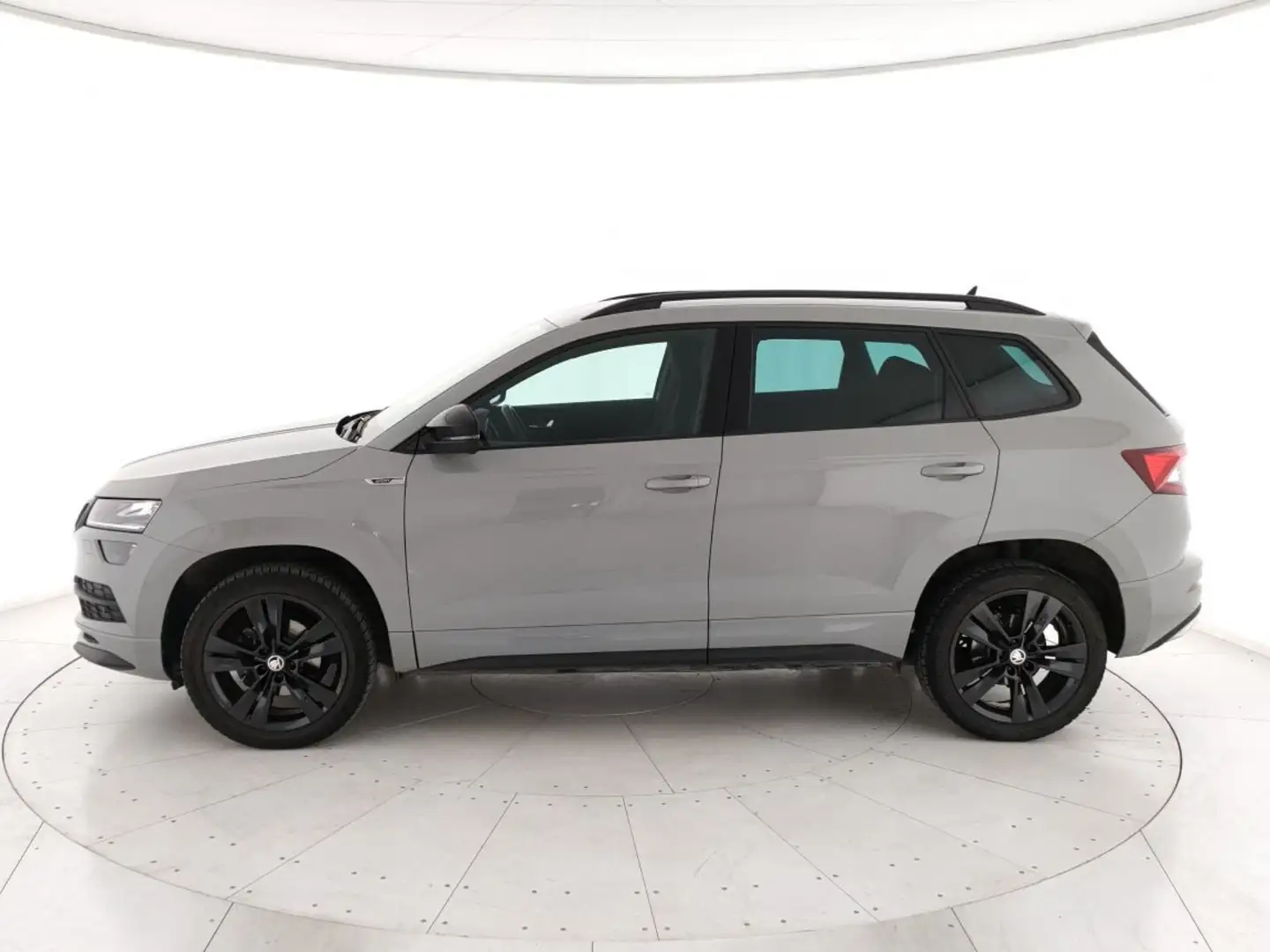 Skoda Karoq 2.0 tdi evo Sportline 115cv dsg Grigio - 2