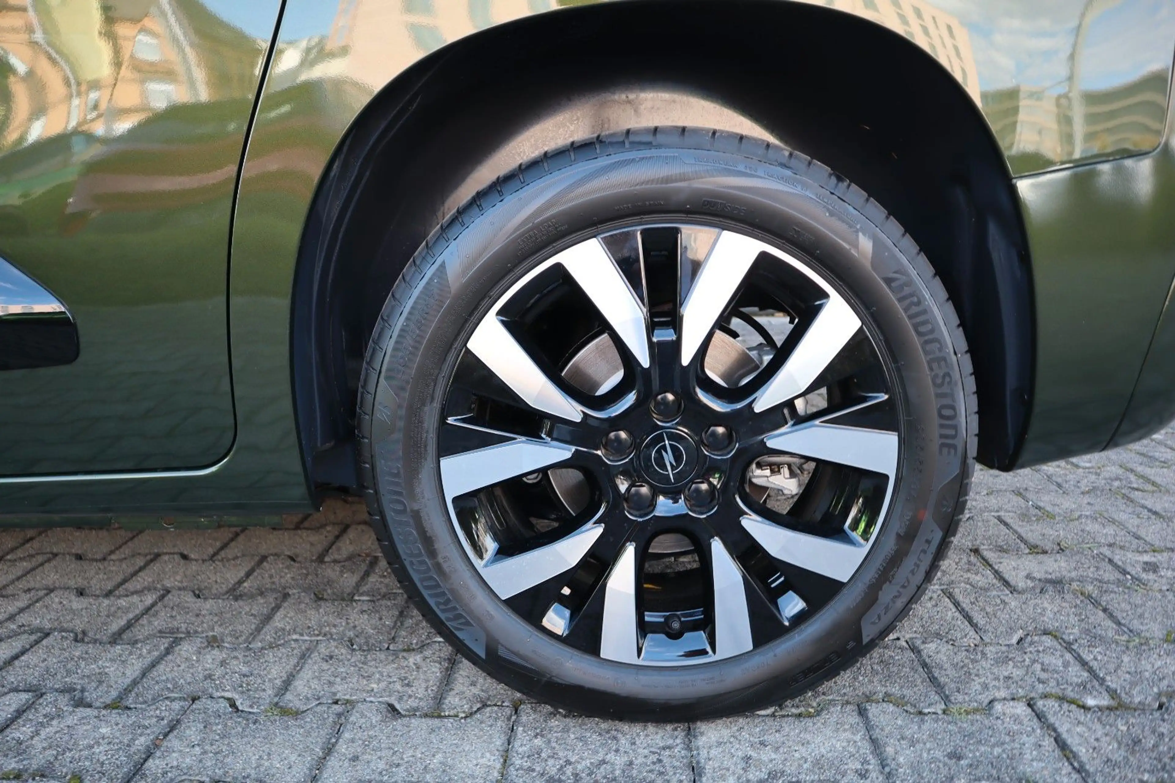 Opel Combo Life 1.5D AT8 GS Navi Sitzhzg Kamera — photo 5