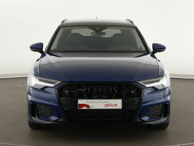 Audi A6 view 4