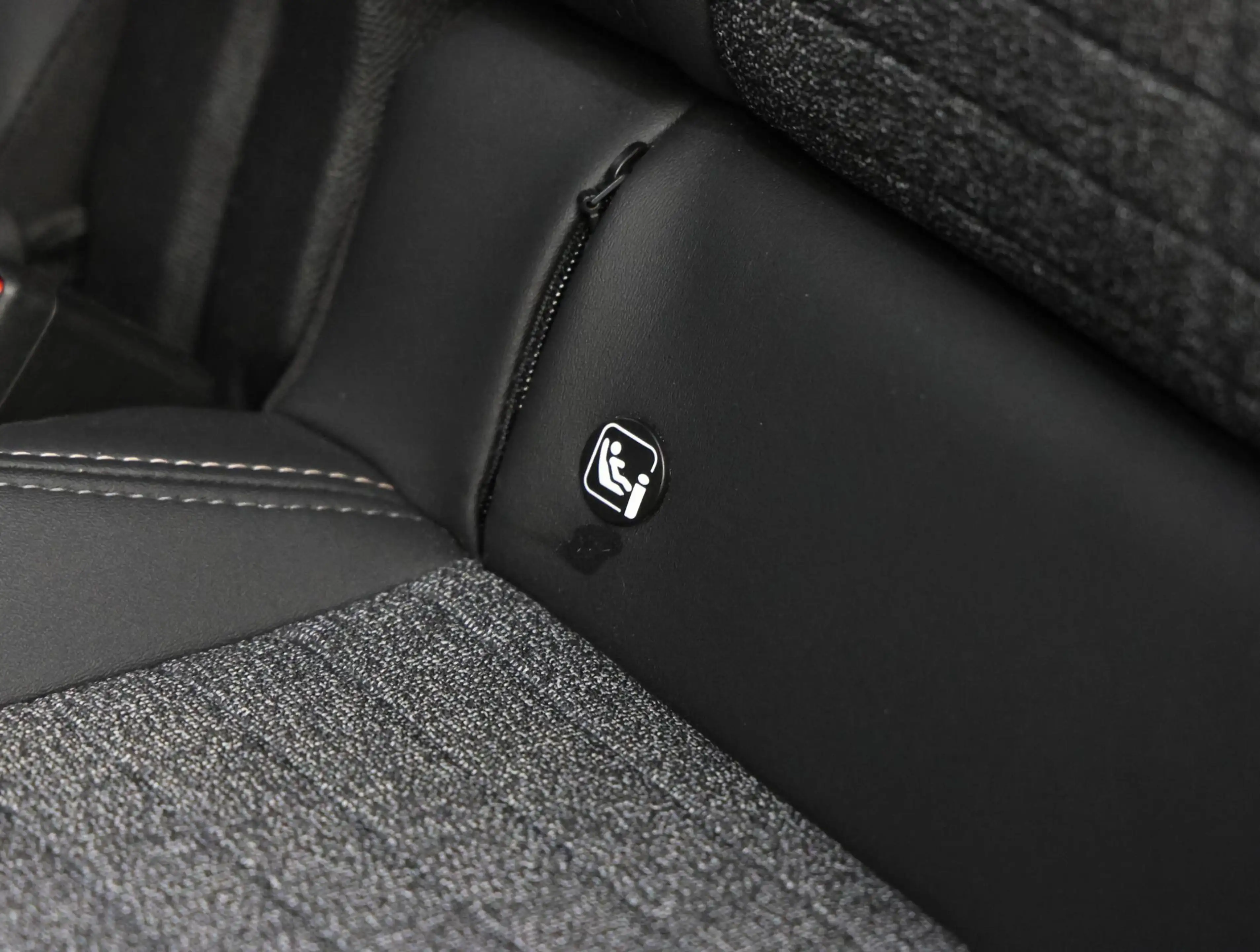 Peugeot 5008 145pk Hybrid Allure | Trekhaak | AUTOMAAT | Naviga — photo 14