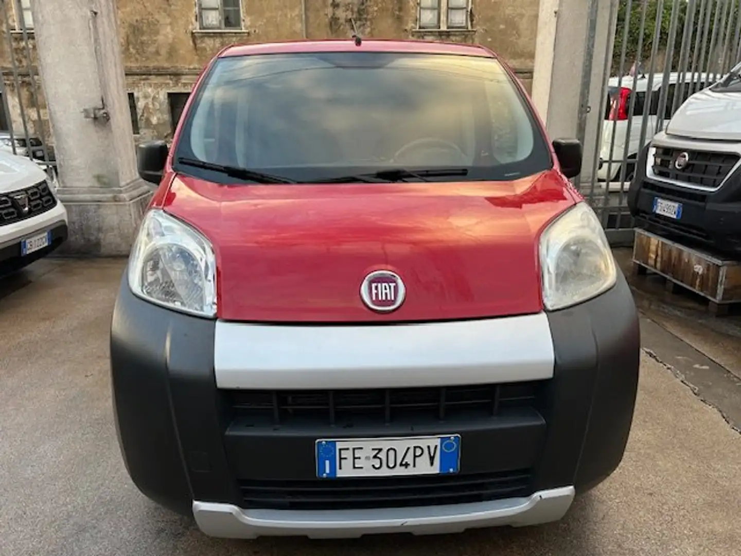 Fiat FIORINO ADVENTURE 95CV 1,3 MJ SOLO 98500 KM CLIMA Rosso - 2