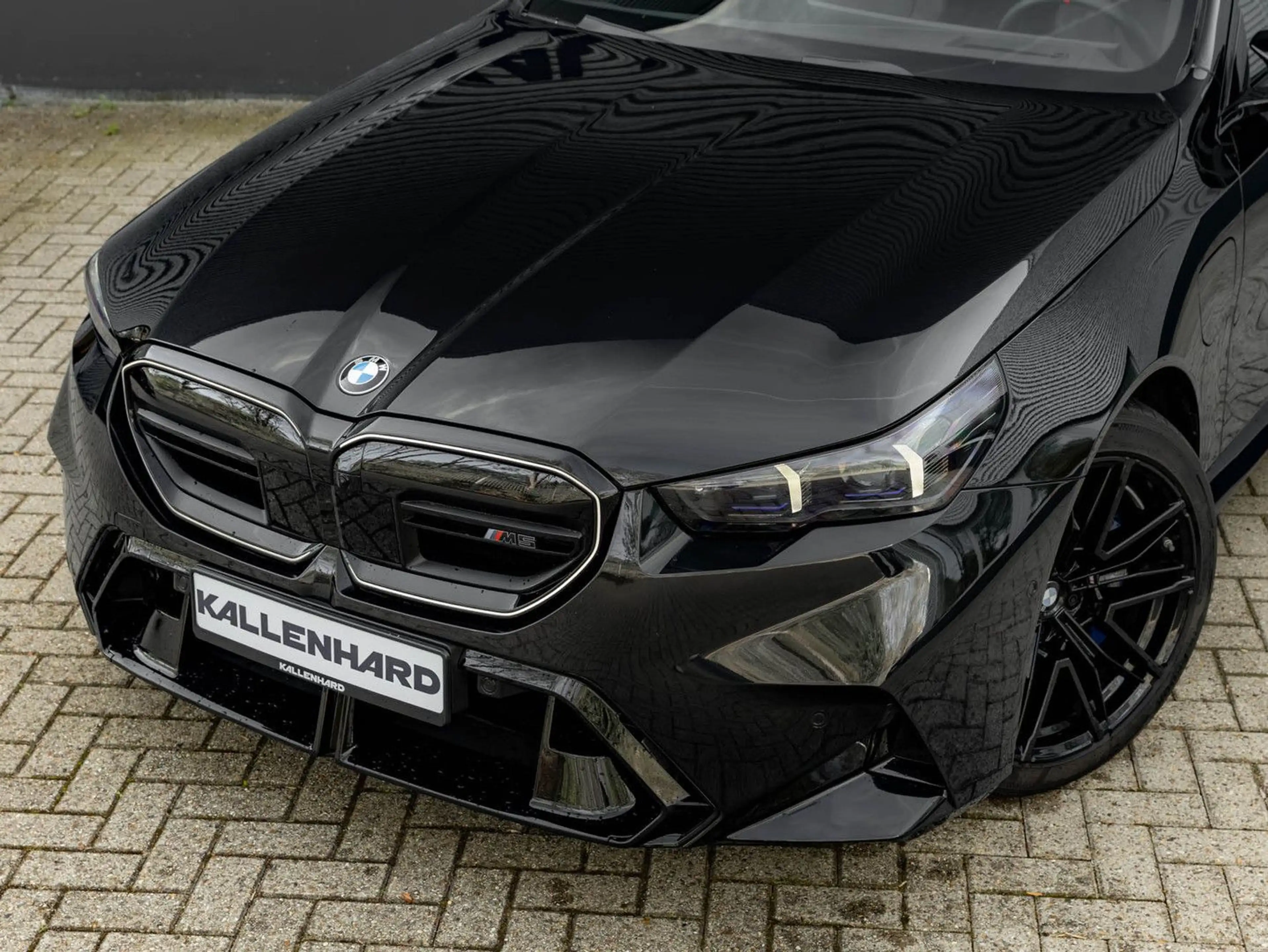 BMW M5 5-serie Touring - Pano - AHK - Bowers & Wilki — photo 10