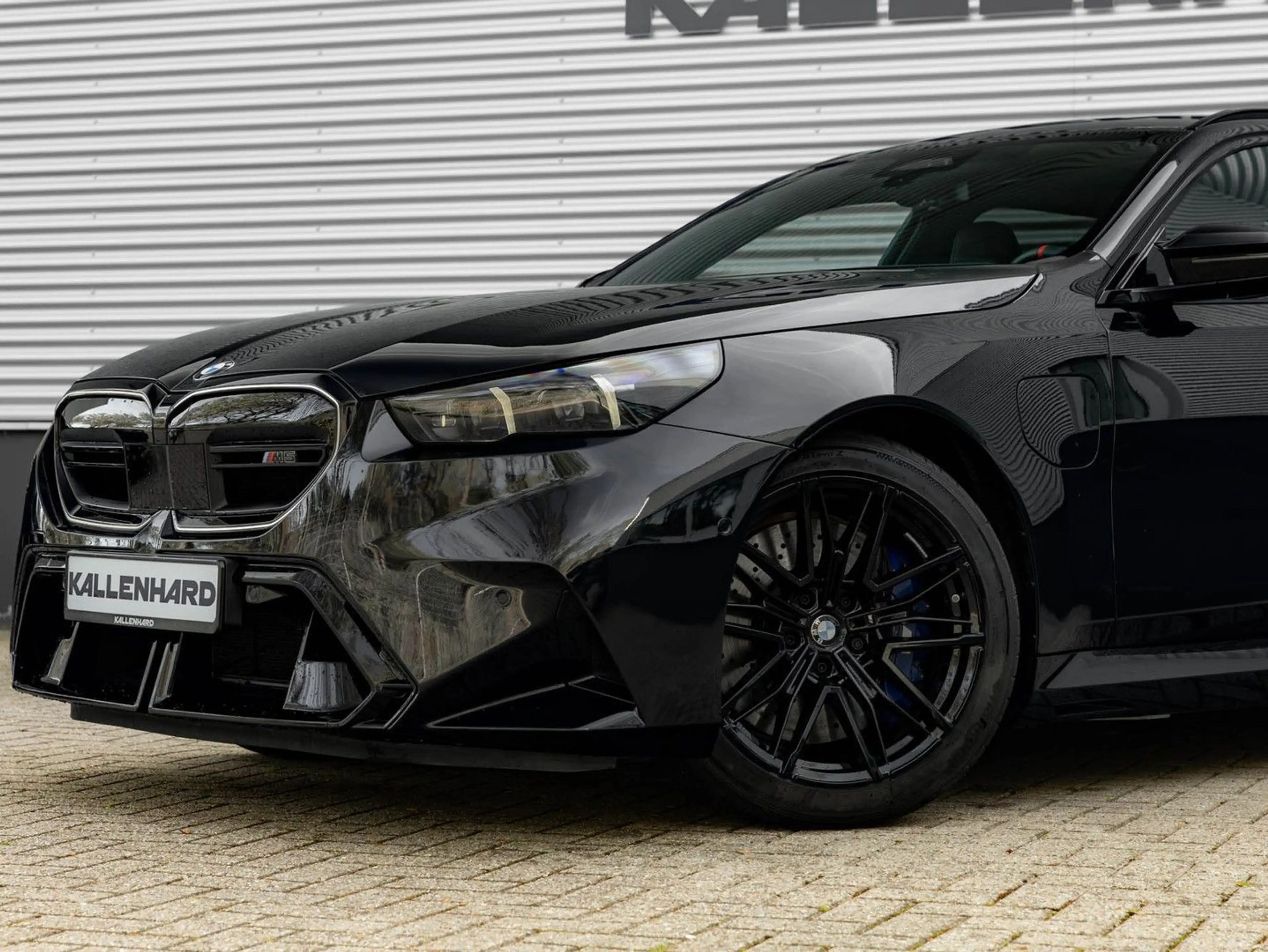 BMW M5 5-serie Touring - Pano - AHK - Bowers & Wilki — photo 9