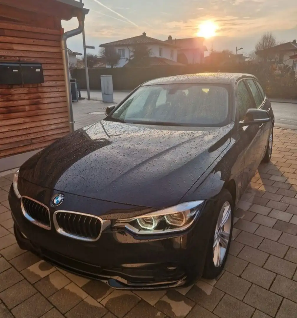 BMW 320 Touring xDrive Aut. Sport Line*4x4/AHK/8-fach/SHZ* Black - 1