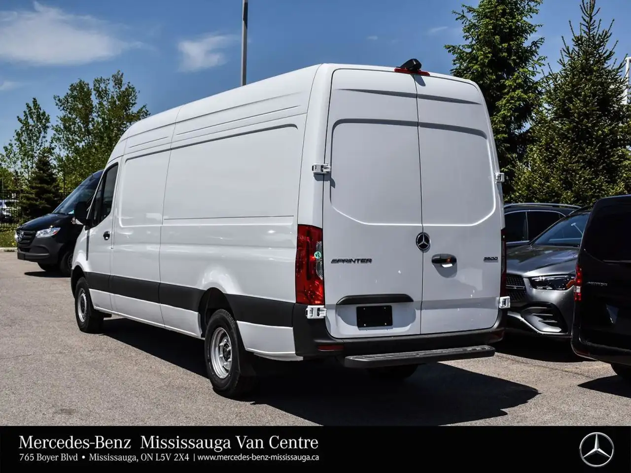 Mercedes-Benz Sprinter снимка Mercedes-Benz Sprinter