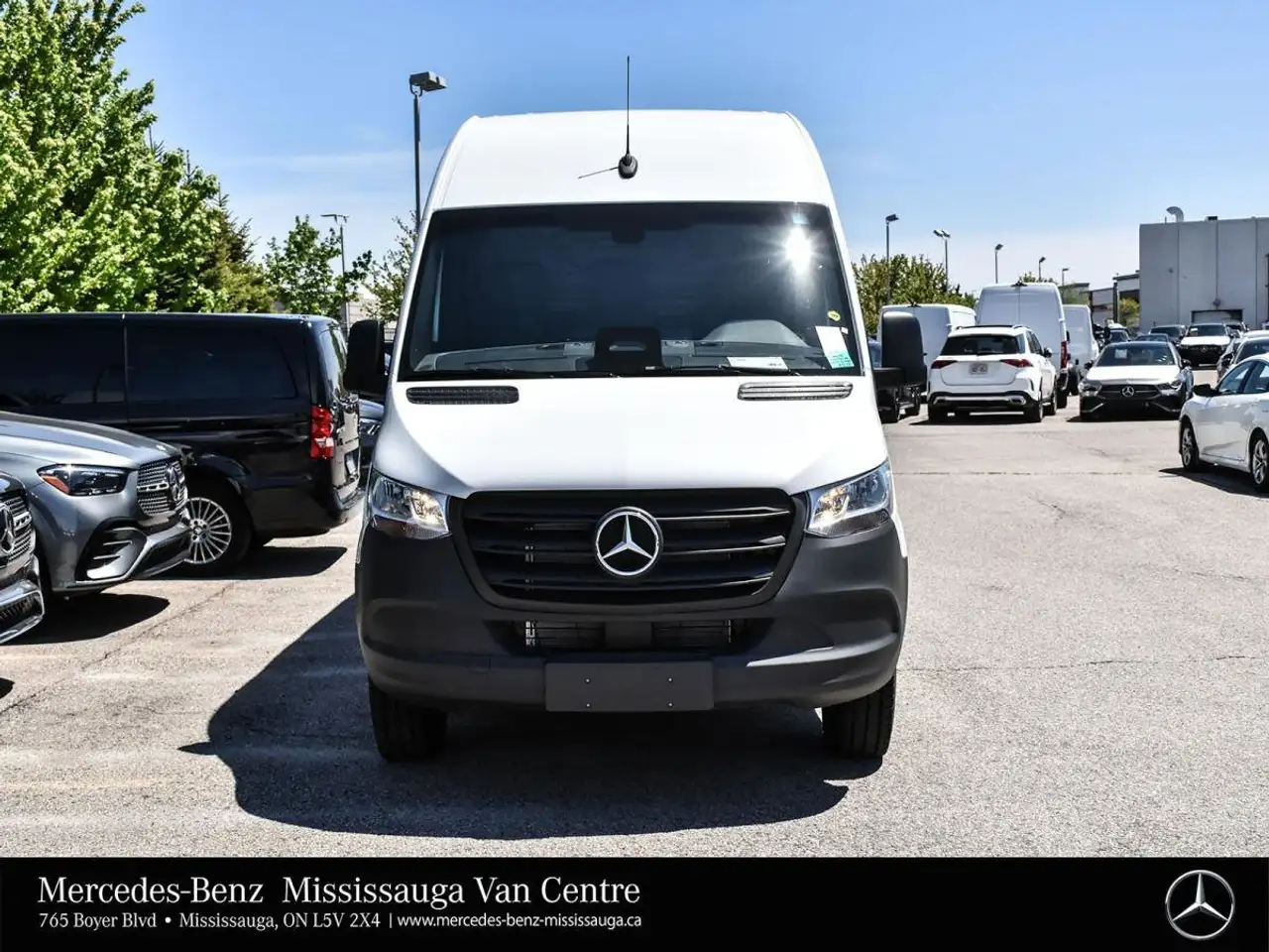 Mercedes-Benz Sprinter снимка Mercedes-Benz Sprinter