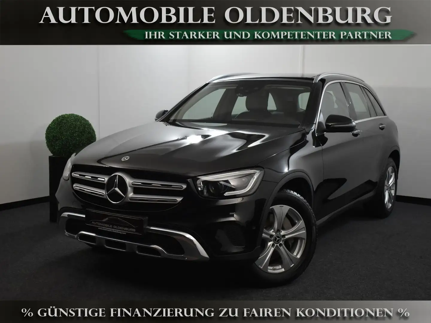 Mercedes-Benz GLC 300 d 4M Exclusive *Distro*Pano*AHK*HUD*AIR* Noir - 1