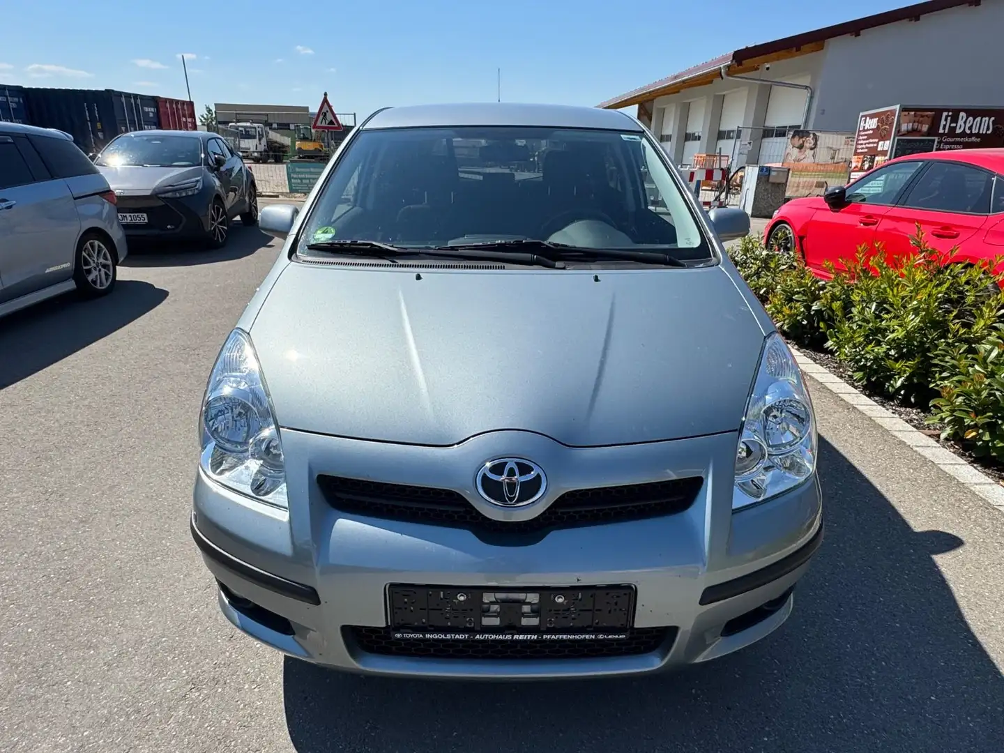 Toyota Corolla Verso 1.8 Team*7 Sitzer* Plateado - 2