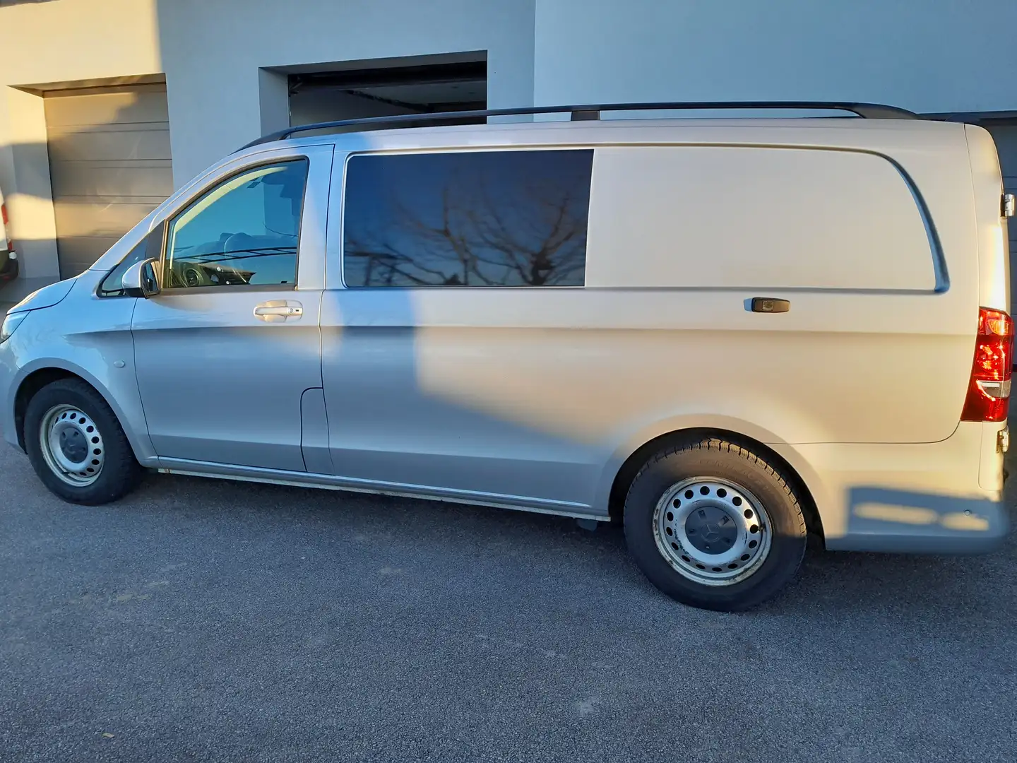 Mercedes-Benz Vito - 1