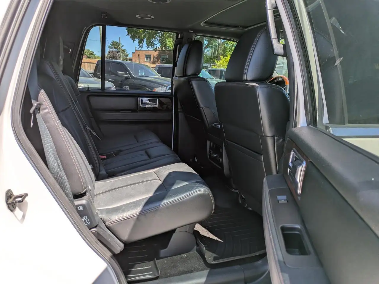 Lincoln Navigator снимка Lincoln Navigator