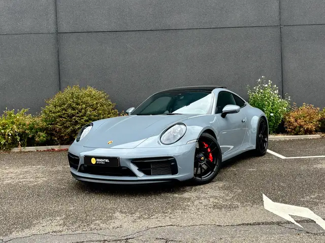 Porsche 992