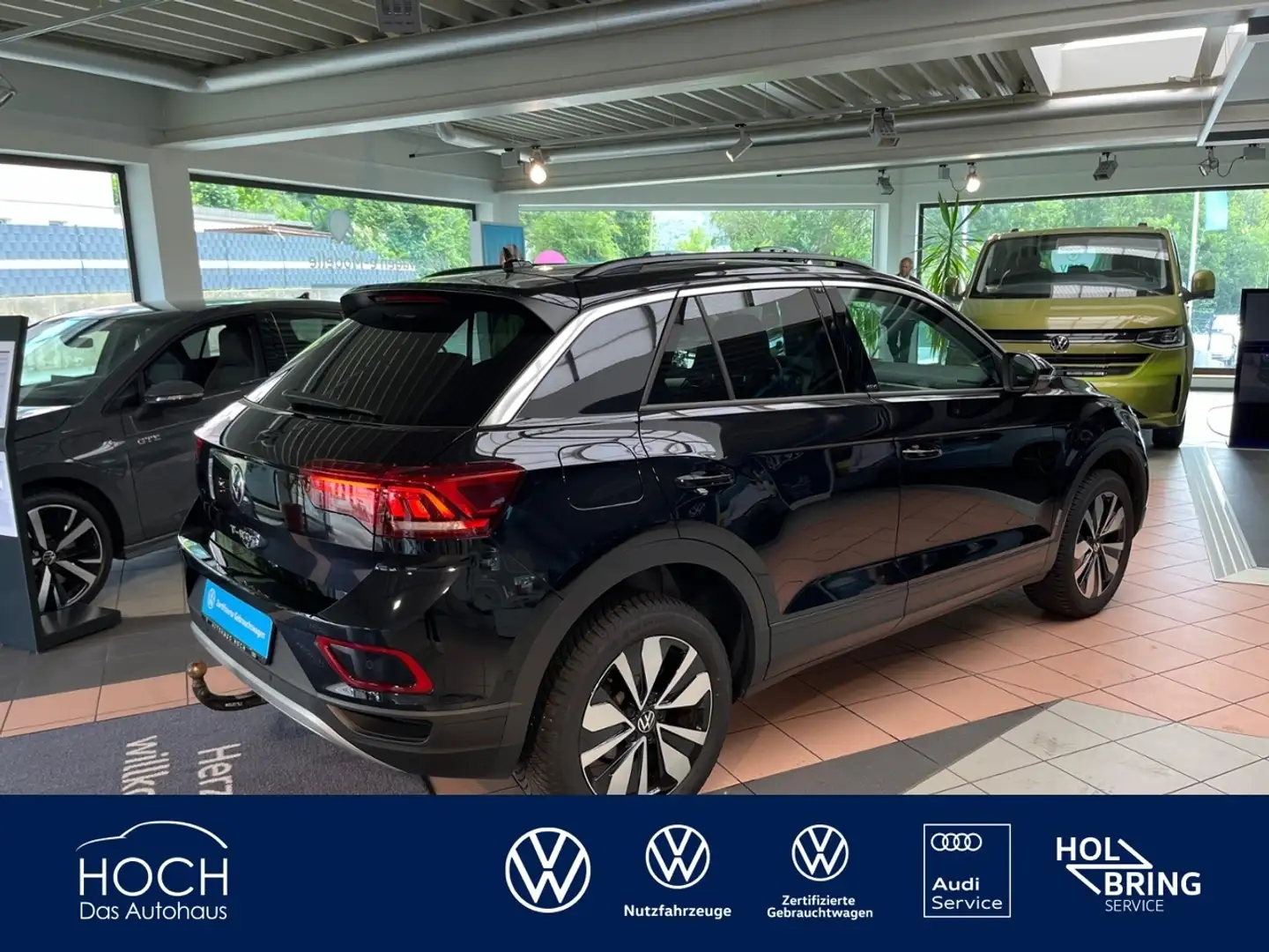 Volkswagen T-Roc 1.5 TSI Move +DSG+ACC AHK+LED+DAB+Navi+ Schwarz - 1