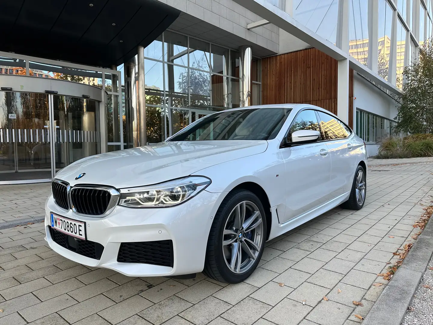 BMW 630 630d Gran Turismo Aut. Weiß - 1