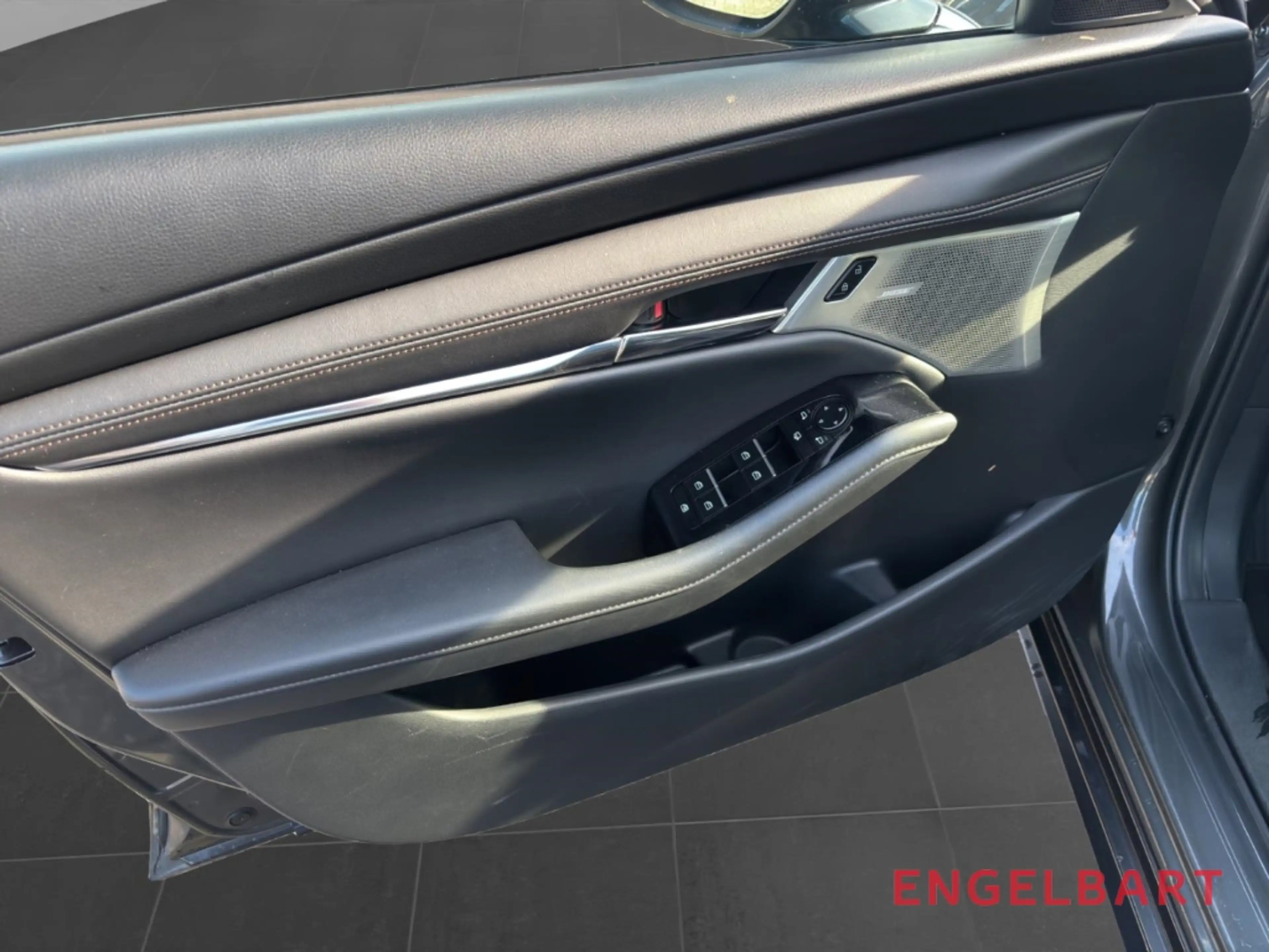 Mazda 3 Exclusive-Line HUD Navi LED ACC Apple CarPlay Andr — photo 10