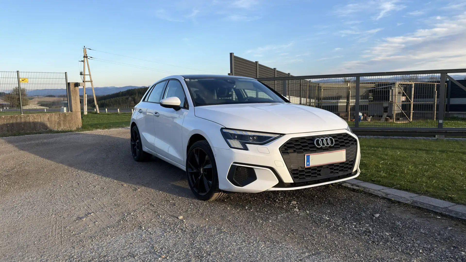 Audi A3 Sportback 35 TDI S-tronic, Matrix-LED, HUD, B&O Weiß - 2