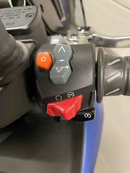 Kymco Xciting S 400i ABS - foto 5