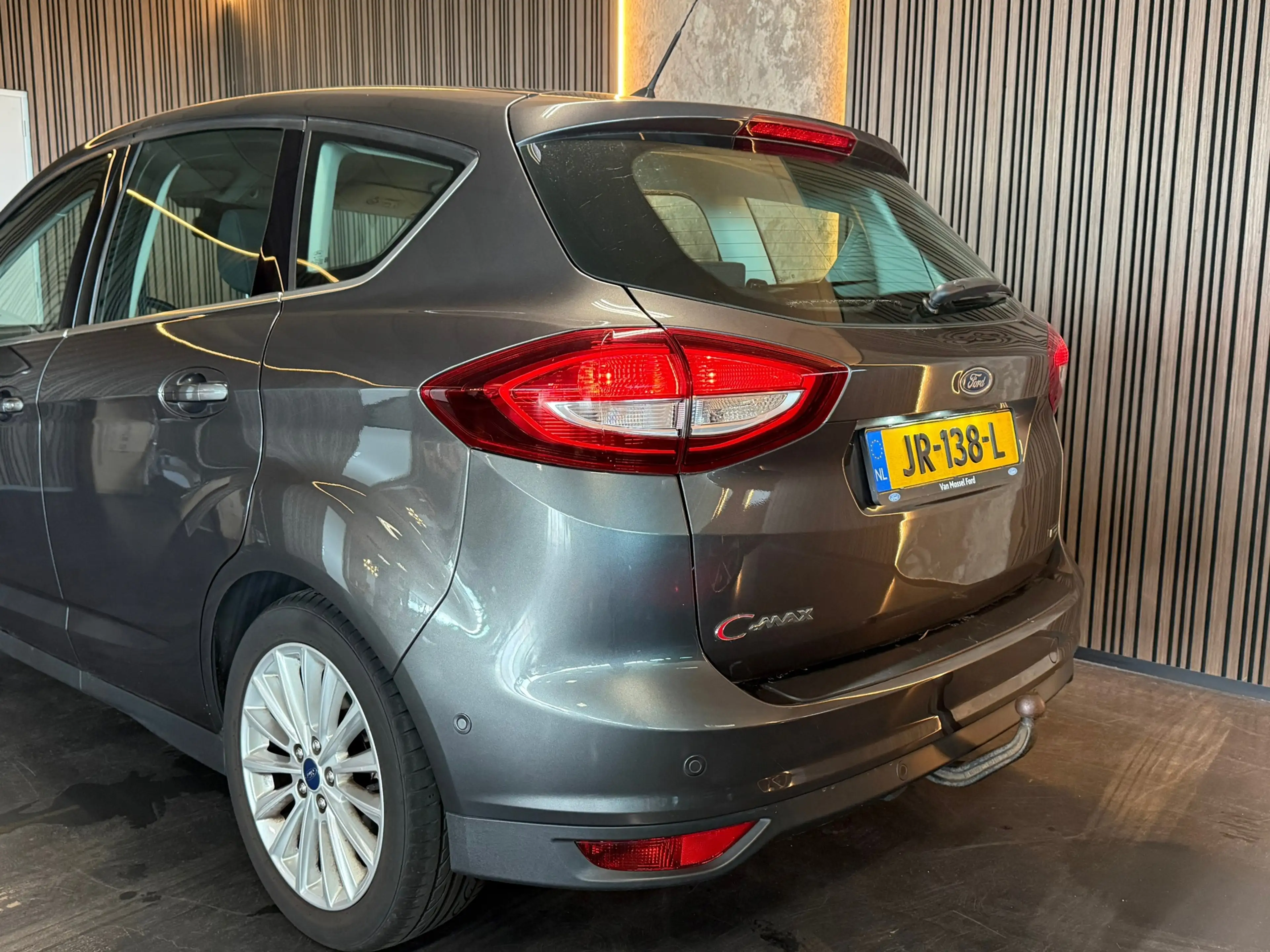 Ford C-Max 1.5 Titanium Automaat | Lage KM NAP | Navi | PDC | — photo 7