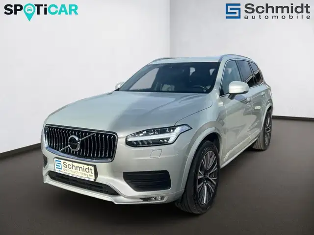 Volvo XC90 B5 AWD Momentum Pro