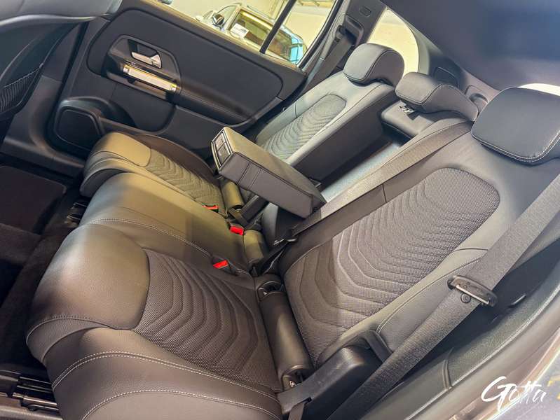 Photo du véhicule Mercedes-Benz GLB 200