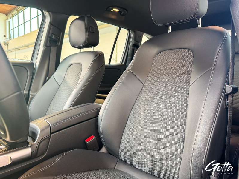 Photo du véhicule Mercedes-Benz GLB 200