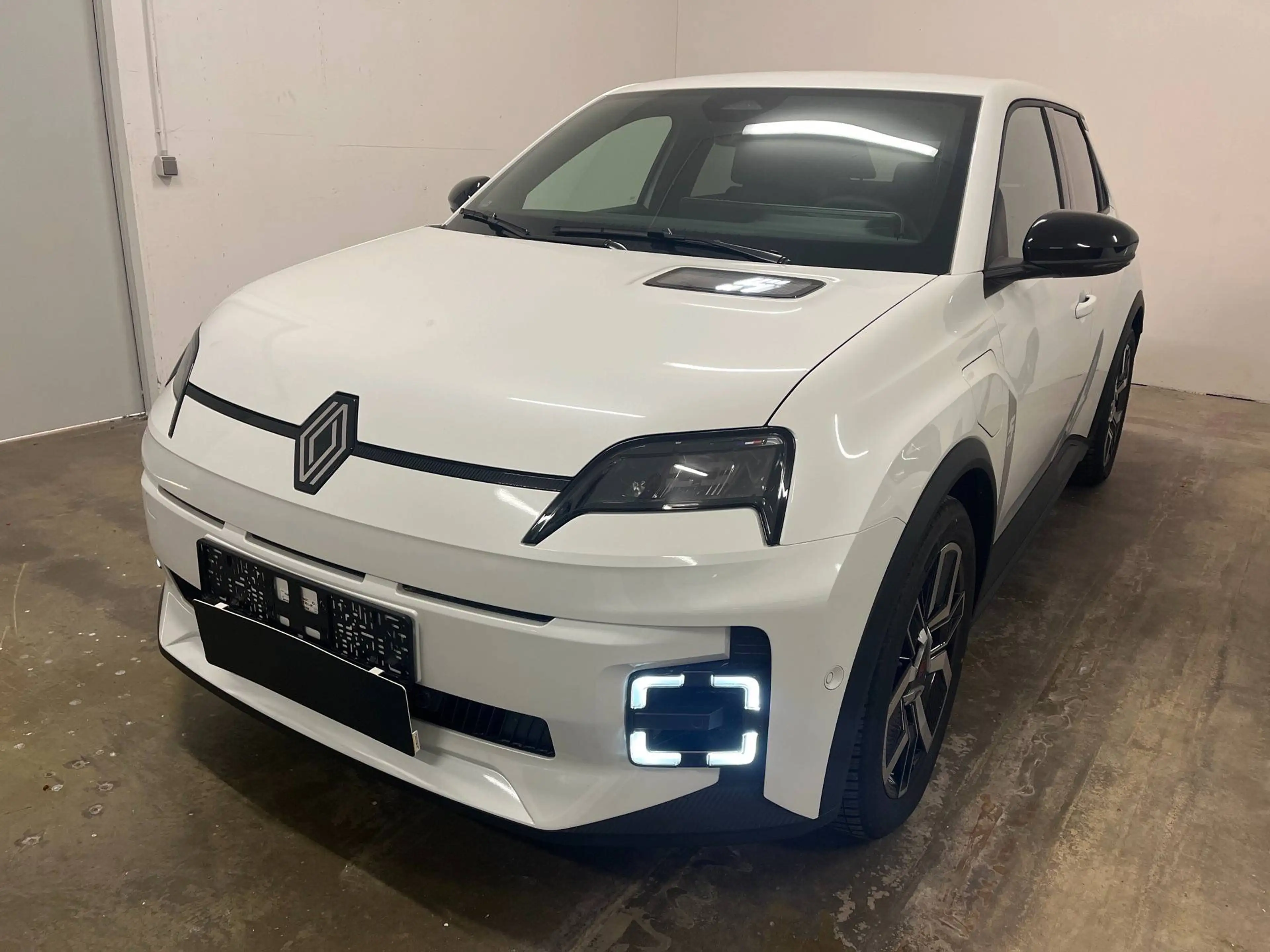 Renault R 5 R 5 E-Tech Evolution 150 Comfort Range