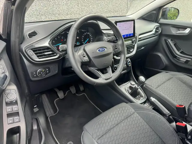 Ford Puma view 9