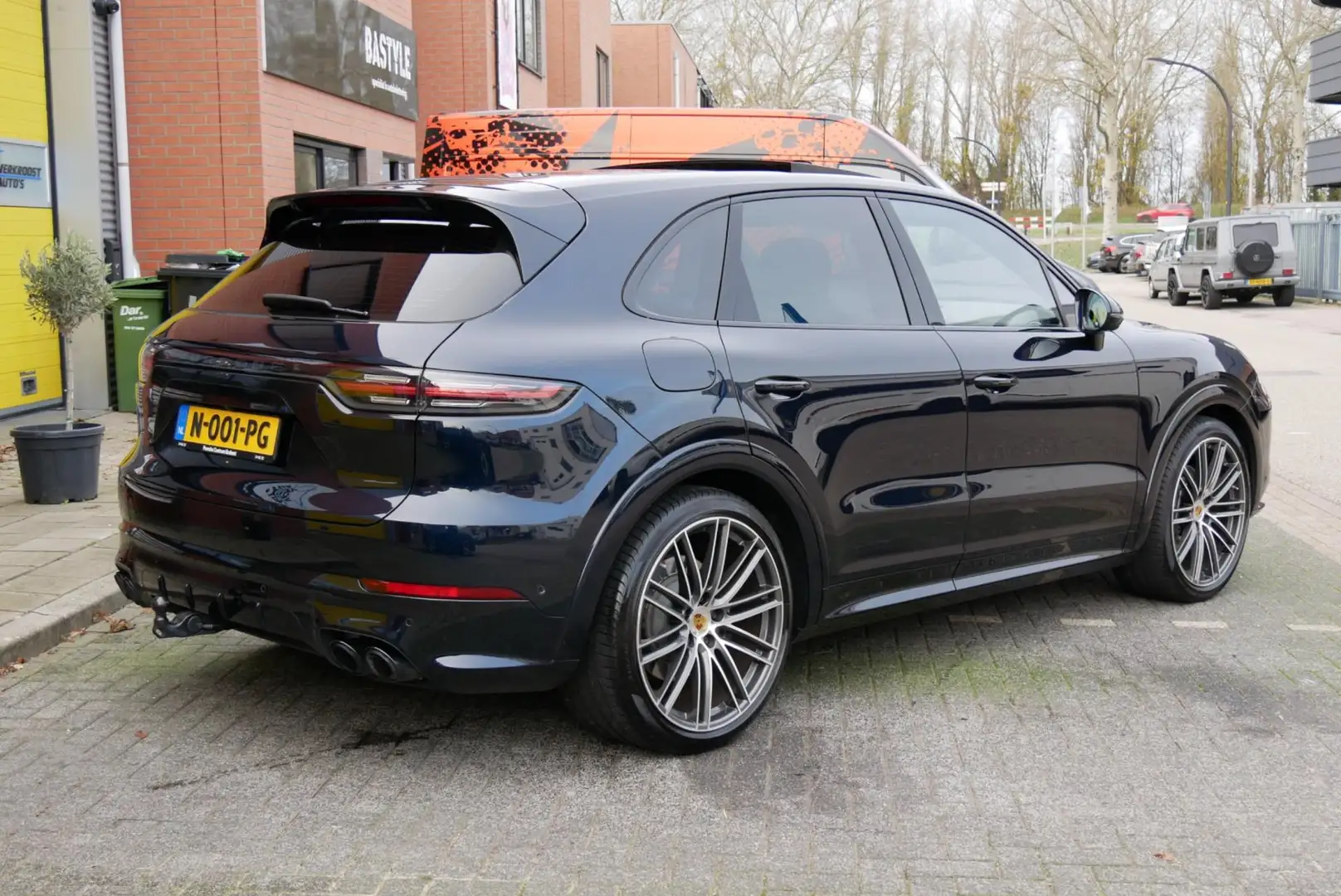 Porsche Cayenne 3.0 E-Hybrid.sport design.pano.massage.full optie Blau - 2