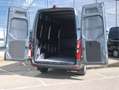 Mercedes-Benz Sprinter 317 CDI L2H2 Pro | AIRCO/CAMERA/CRUISE/STANDKACHEL Grijs - thumbnail 3