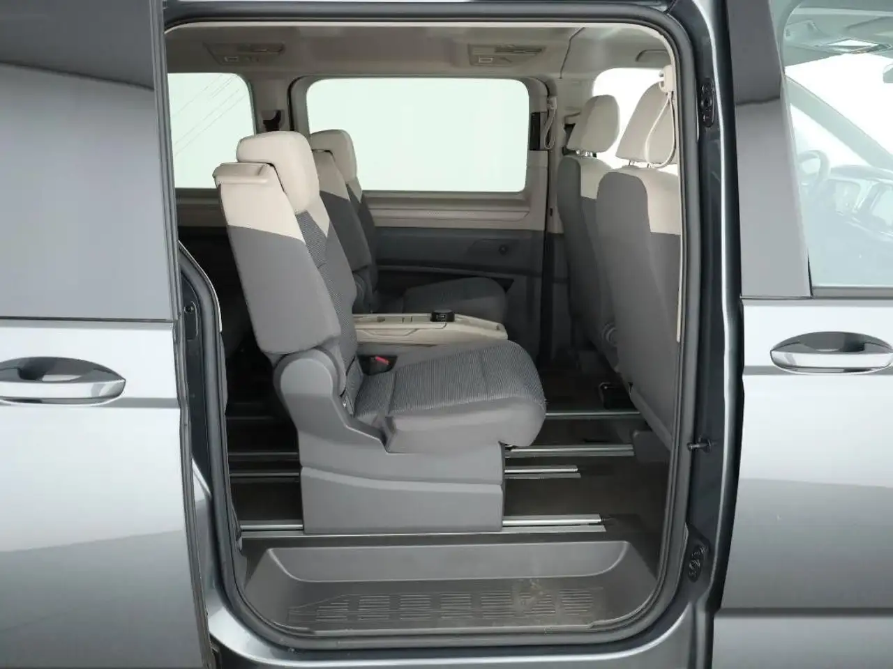 Volkswagen T7 Multivan Basis AHK RFK Tempo 7S 3-Z SHZ STHZ 6