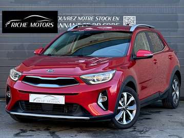 1.0 / Navi. / Caméra / Att. remorque / Garantie