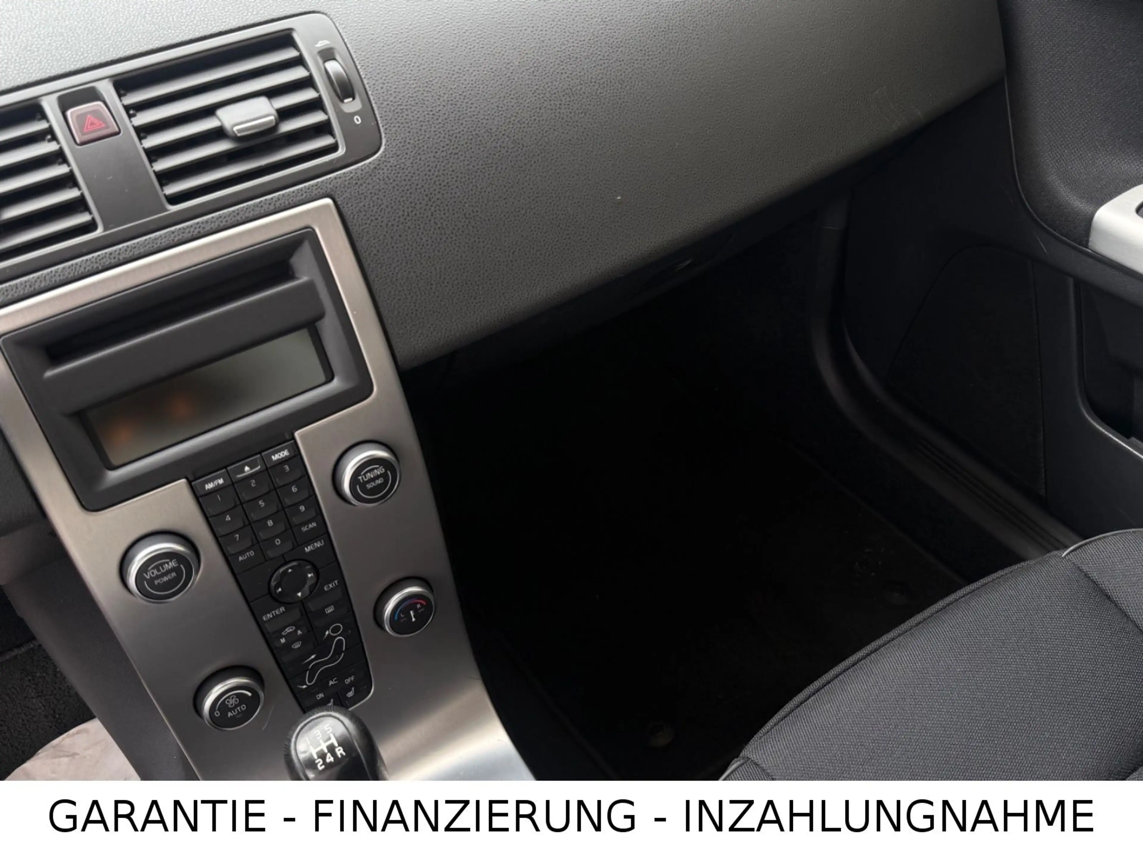 Volvo V50 Kombi 1.6 D /1.Hand/Scheckheft/*WENIG KM* — photo 12