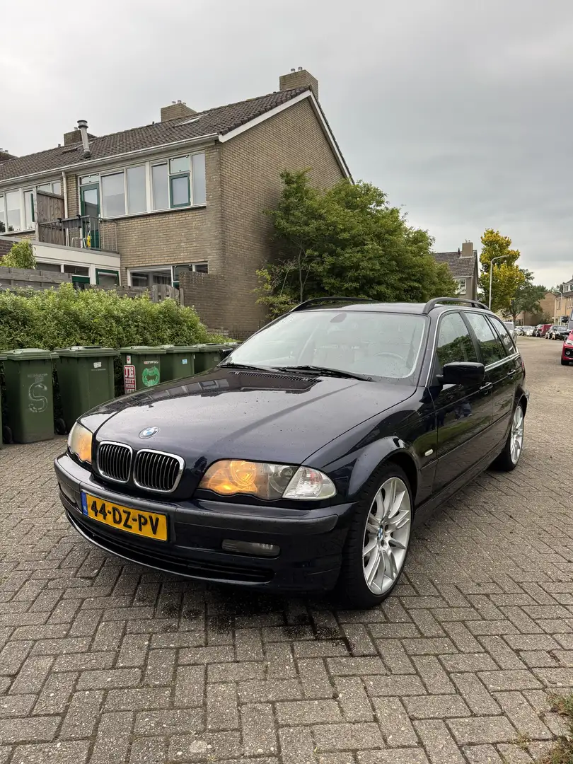 BMW 320 320i touring automaat - 1