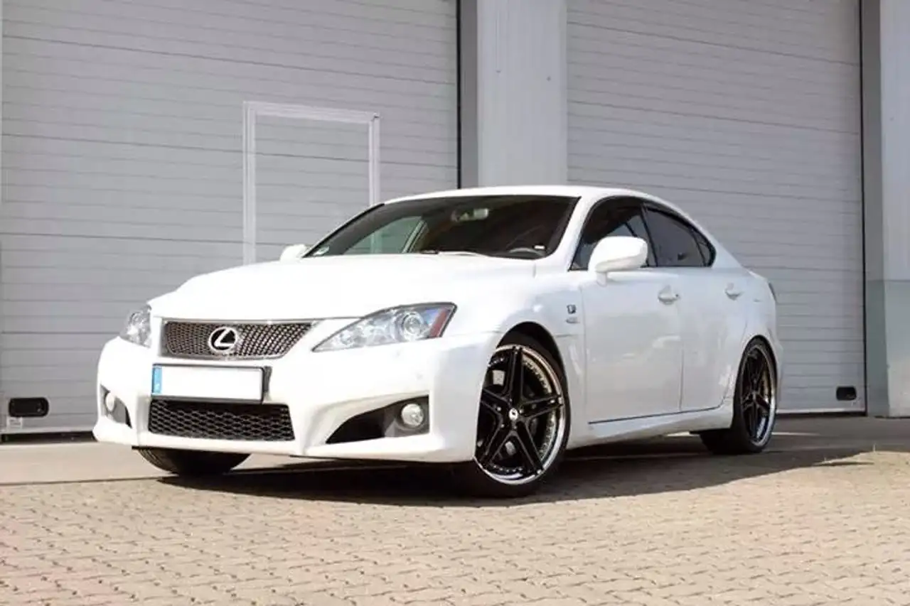Lexus IS F