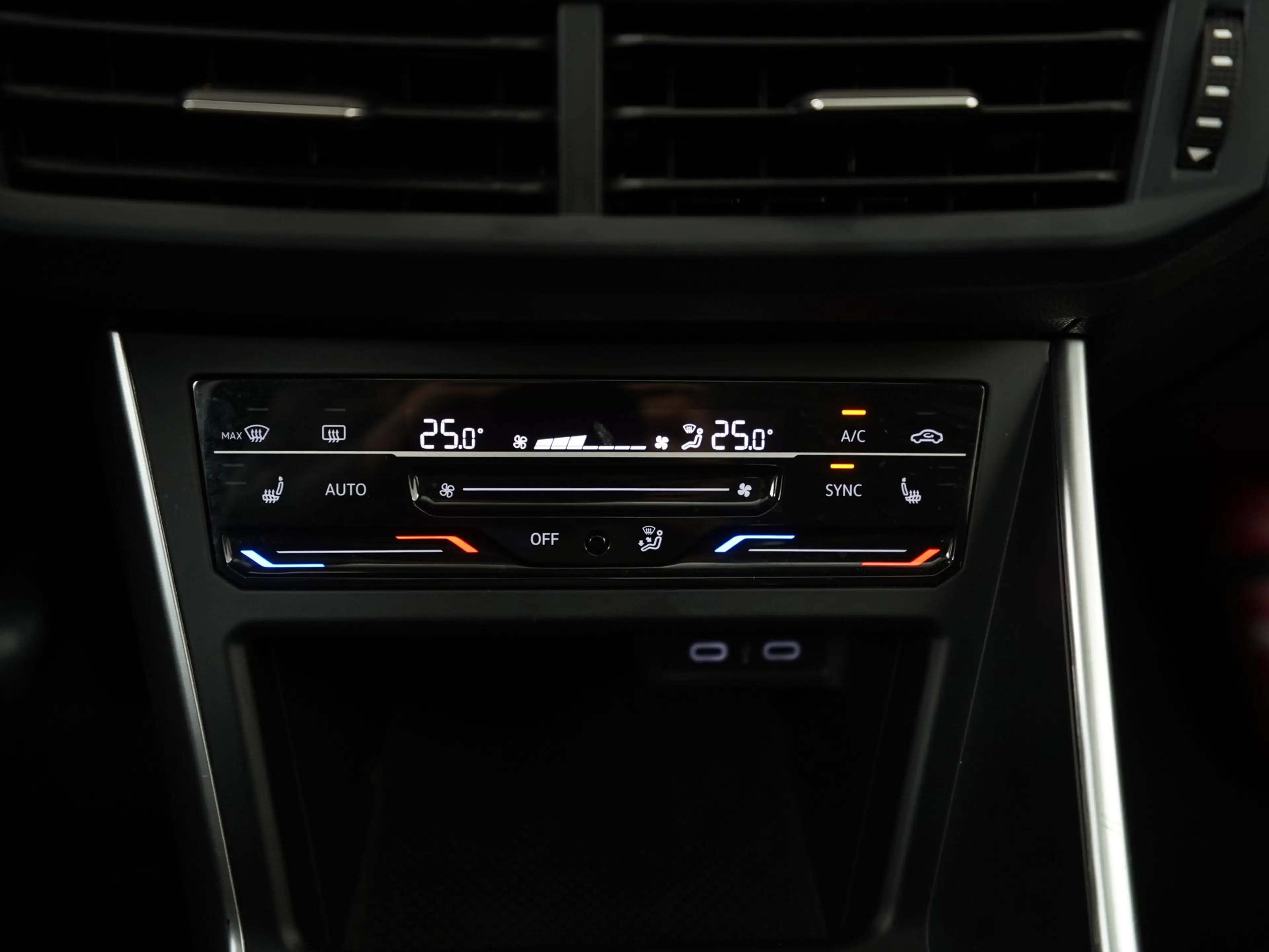 Volkswagen Polo 1.0 TSI Life | Schuifdak | Digital Cockpit | Camer — photo 11