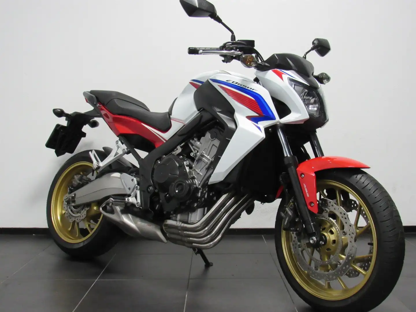 Honda CB 650 F ABS Wit - 2
