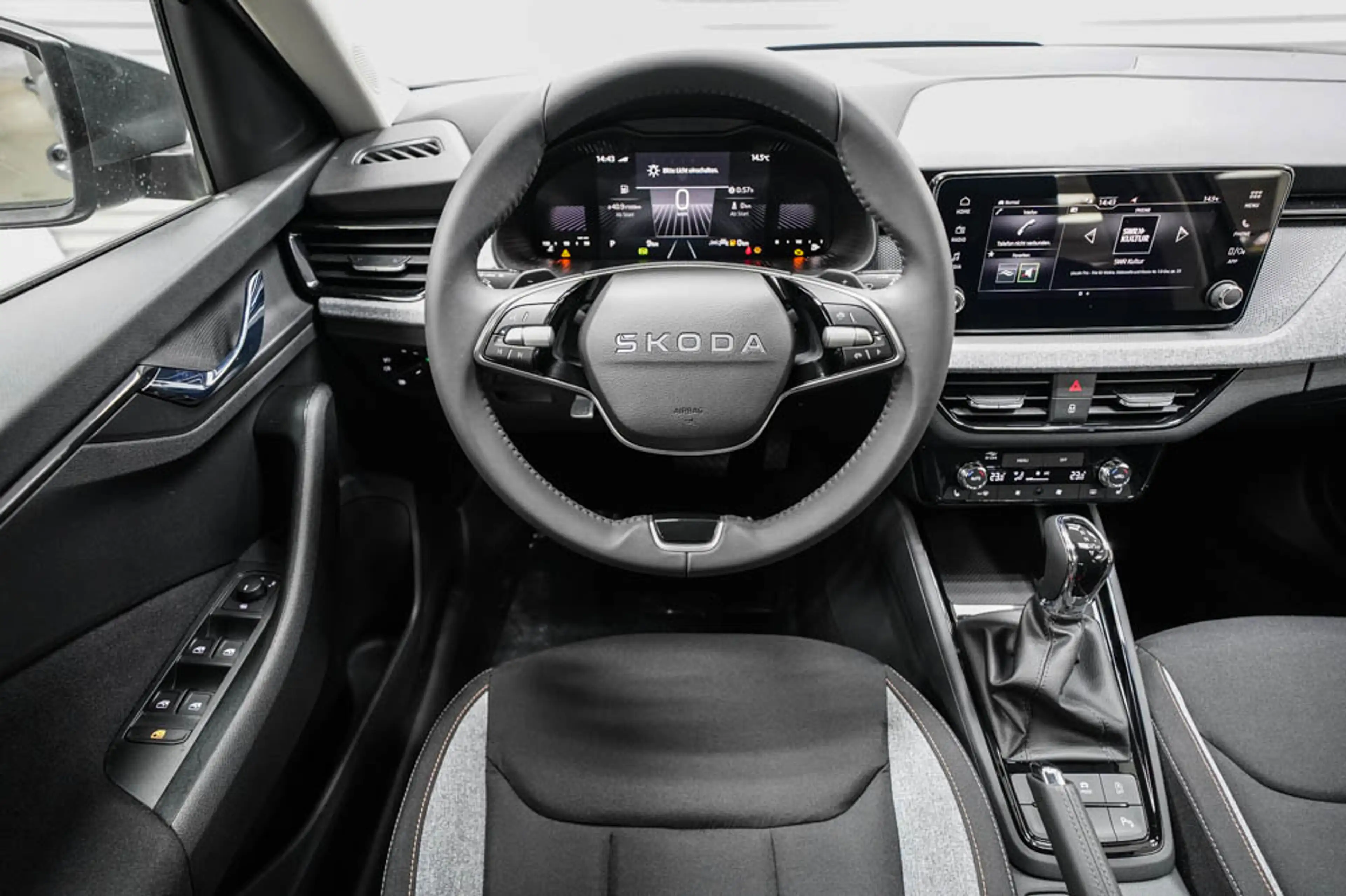 Skoda Kamiq 1,0 TSI DSG Selection - LAGER — photo 8
