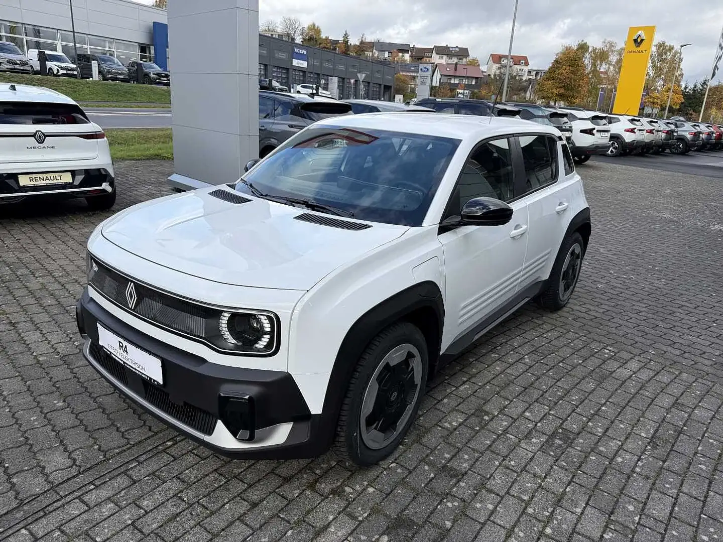 Renault R 4 4 E-Tech Evolution 120 Wärmepumpe PDC + Kamera DC8 Weiß - 1
