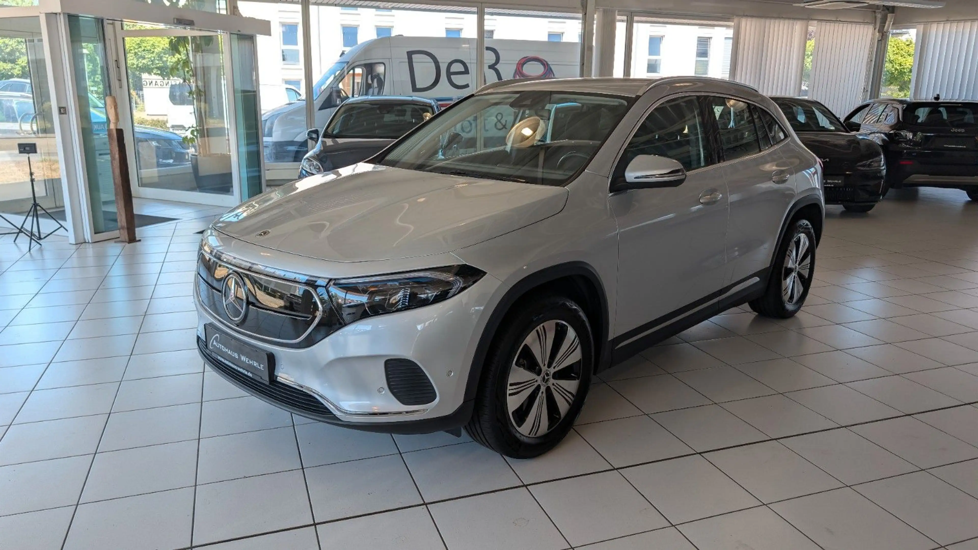 Mercedes-Benz EQA 250 Progressive *PDC*LED*SHZ*AHK*Wärmepumpe