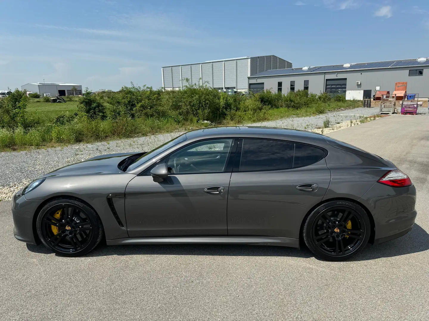 Porsche Panamera Turbo S *Approved*NAVI*SITZHZG.*KERAMIK*TOP* Grau - 2