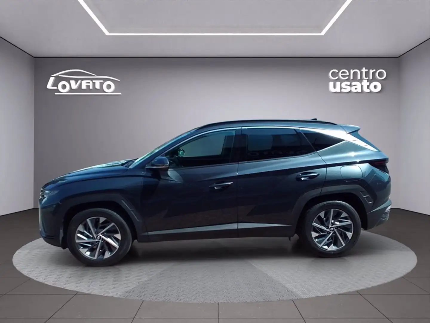 Hyundai TUCSON 1.6 CRDI XLine Grijs - 2