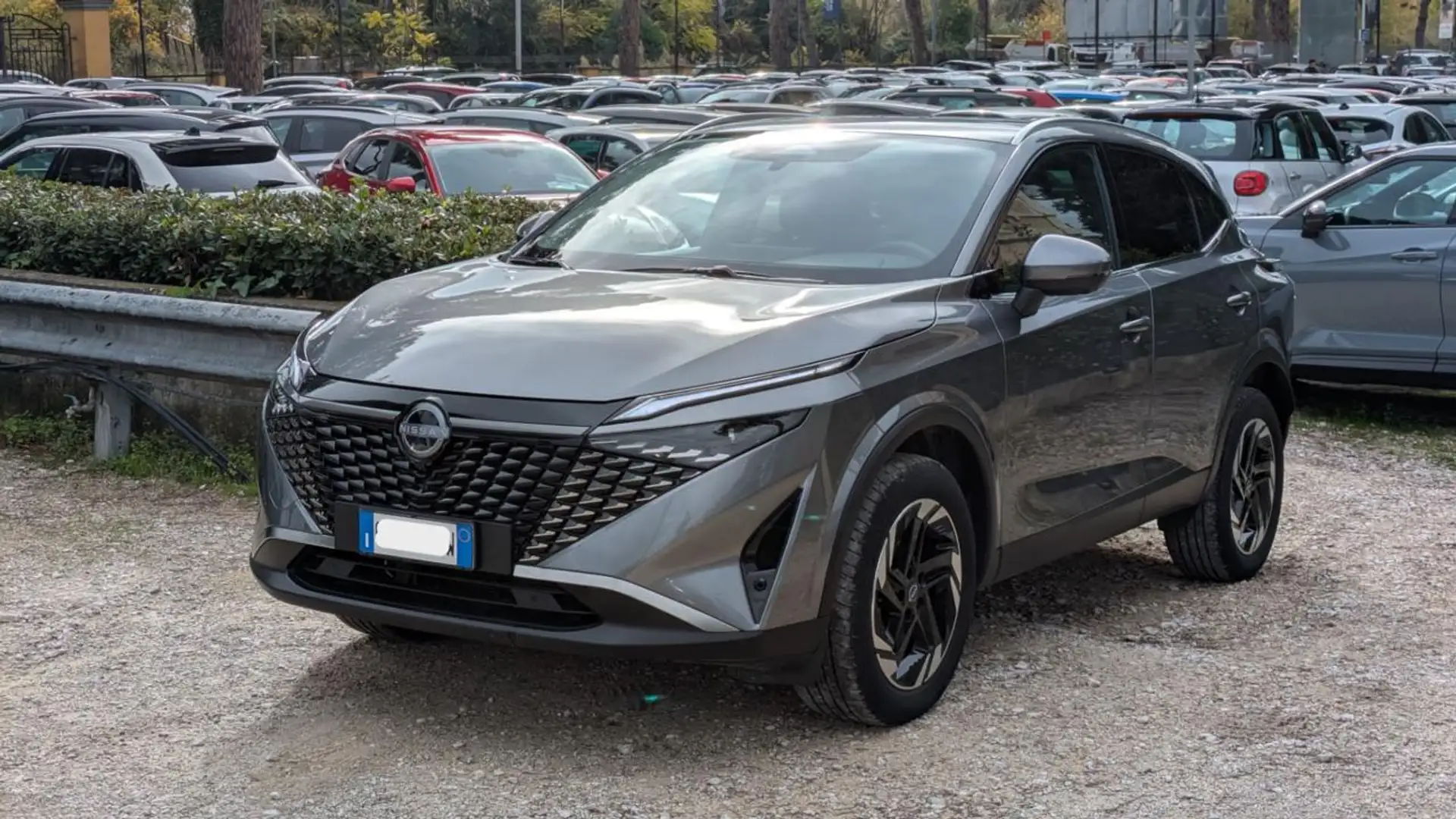 Nissan Qashqai N-CONNECTA MHYB 1.3cc 140cv MT 2W 360 CAM Grigio - 2