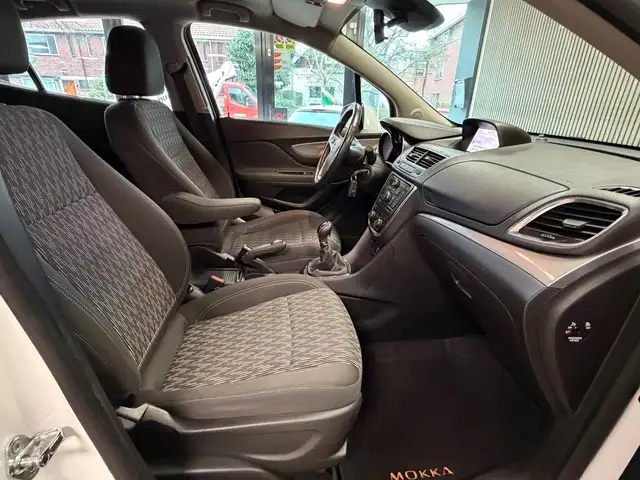 Opel Mokka view 9